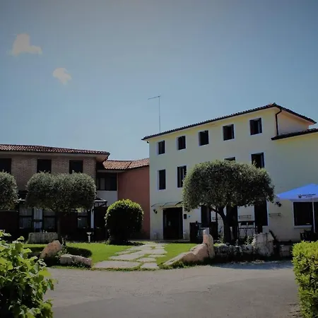 Favorita Hotel