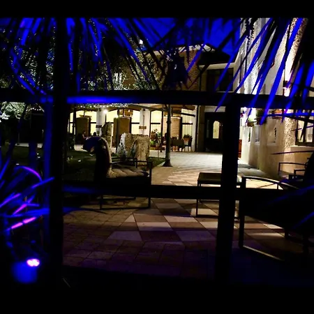 Favorita Hotel 3*